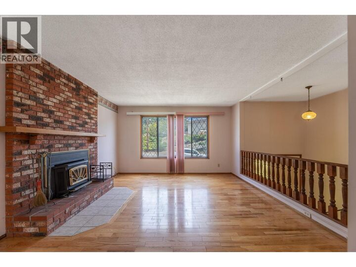 Property Photo:  12608 Ganzeveld Avenue  BC V0H 1Z8 