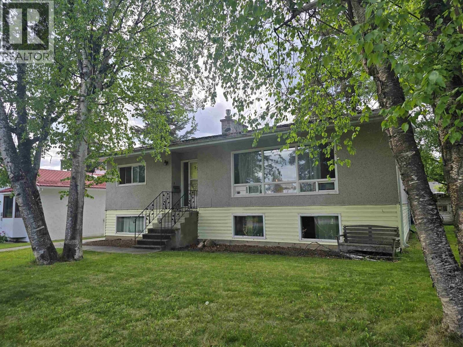 Property Photo: 777 McLean Street BC V2J 2P8