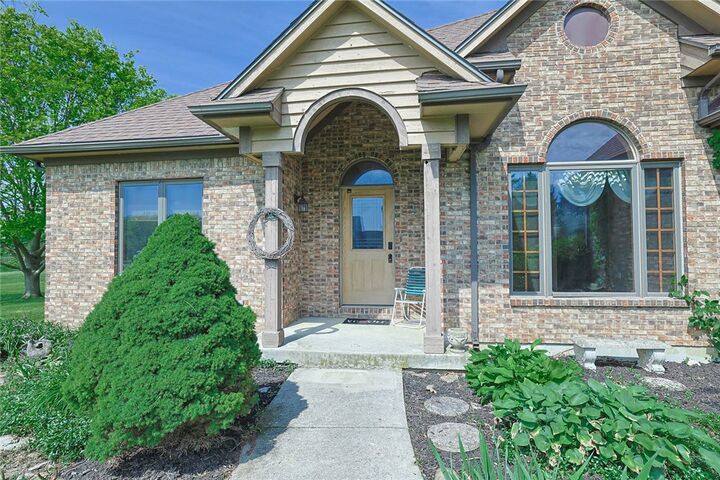 Property Photo:  639 Deerhorn Trail  OH 45387 