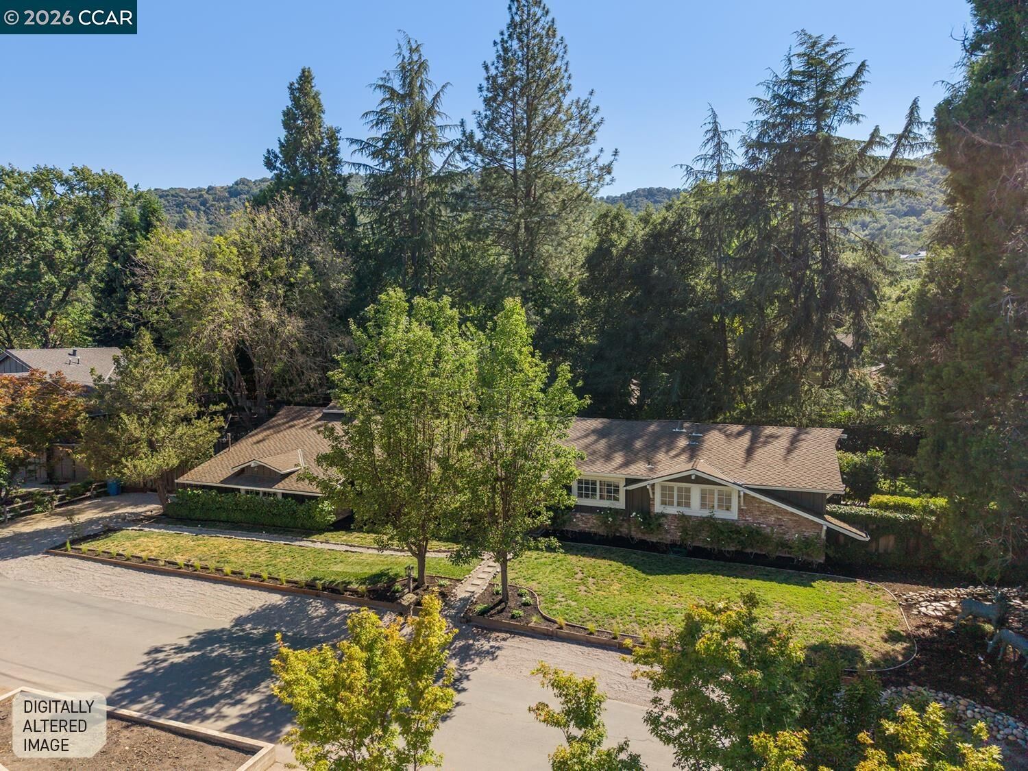 Property Photo: 699 Terry Ln CA 94526