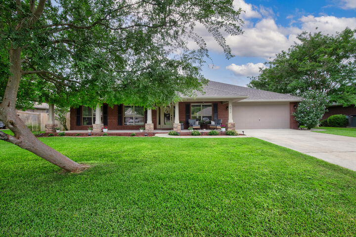 Property Photo:  6052 Blair Circle  FL 32563 