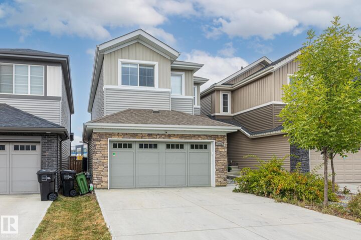 Property Photo:  2024 160 Street SW  AB T6W 4E7 