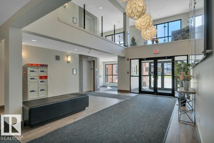 Property Photo:  5510 Schonsee Drive NW 206  AB T5Z 0N9 