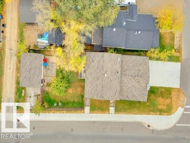 Property Photo:  3602 50th Ave  AB T4S 1B2 