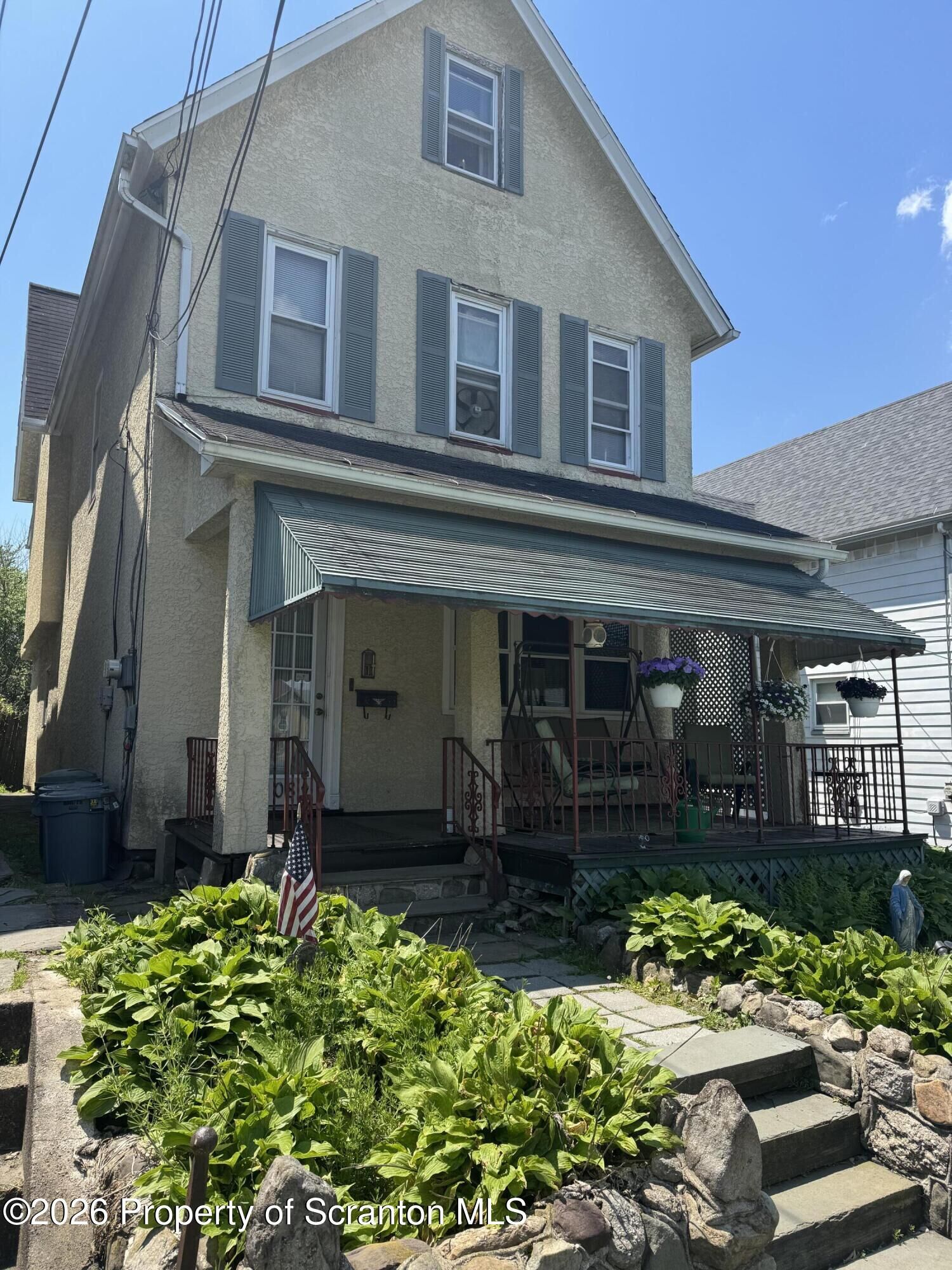 Property Photo:  108 New York Street  PA 18509 