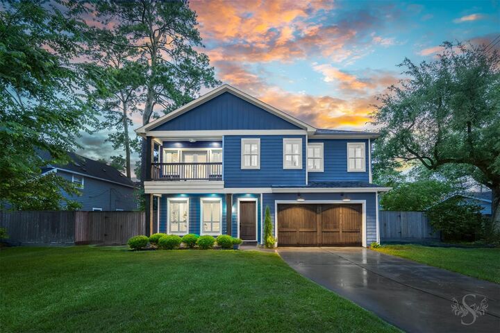 Property Photo:  818 Lamonte Lane  TX 77018 
