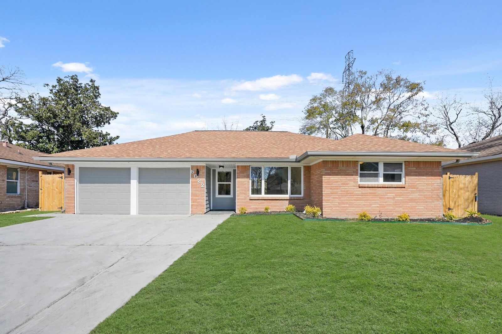 Property Photo:  5022 Hazelton Street  TX 77035 