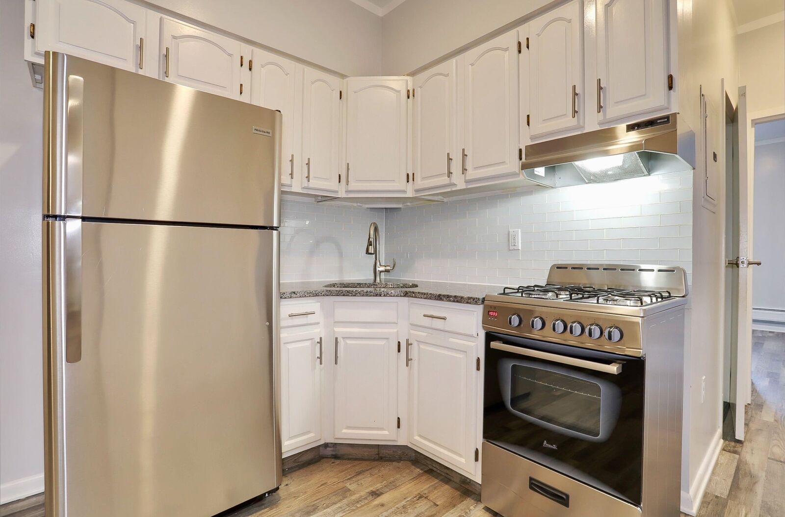 Property Photo:  6311 Dewey Ave 15  NJ 07093 