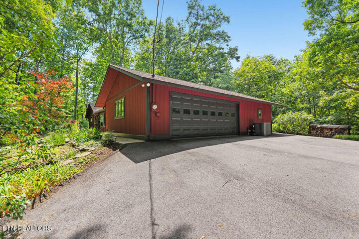 Property Photo:  804 S Shiloh Rd  TN 37865 