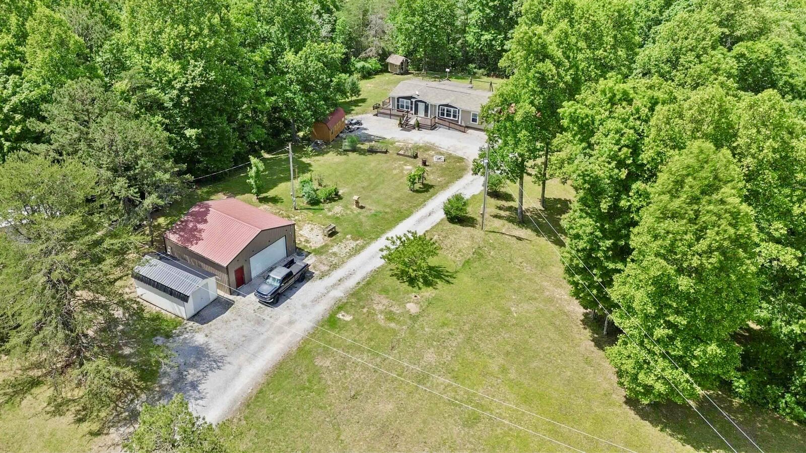 Property Photo:  3163 White Oak Road  KY 40741 