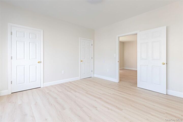 Property Photo:  106 Winnikee Avenue 3  NY 12601 