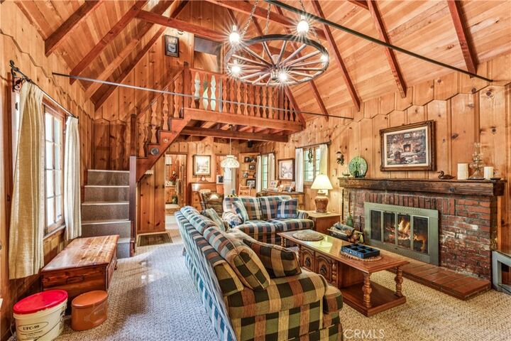 Property Photo: 404 Hillside CA 92352