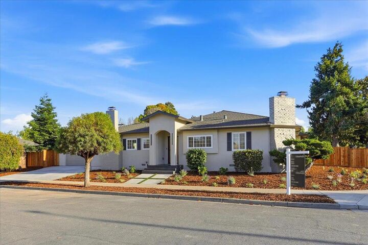Property Photo:  950 Dennis Avenue  CA 94086 