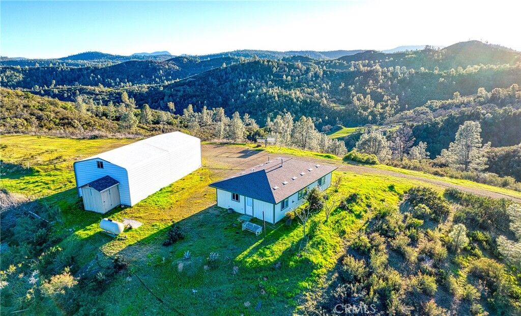 Property Photo:  19800 Cantwell Ranch Road  CA 95457 