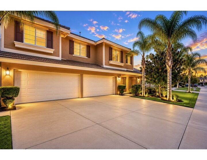Property Photo:  8550 Rolling Hills Drive  CA 92883 