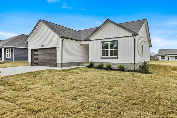 Property Photo:  2721 Brewster Dr  TN 37042 