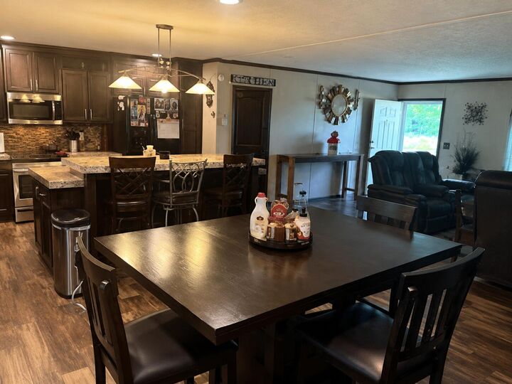 Property Photo:  207 Wheeler St.  MS 38860 