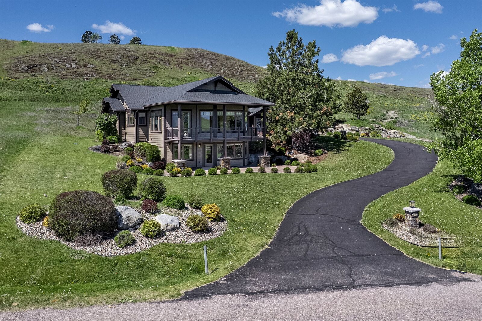 Property Photo: 40500 Stonehorse Drive MT 59860