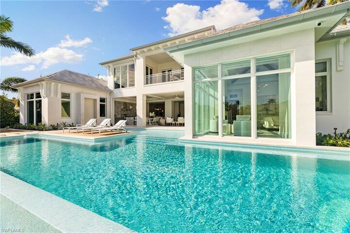 Property Photo:  3455 Gin Ln  FL 34102 