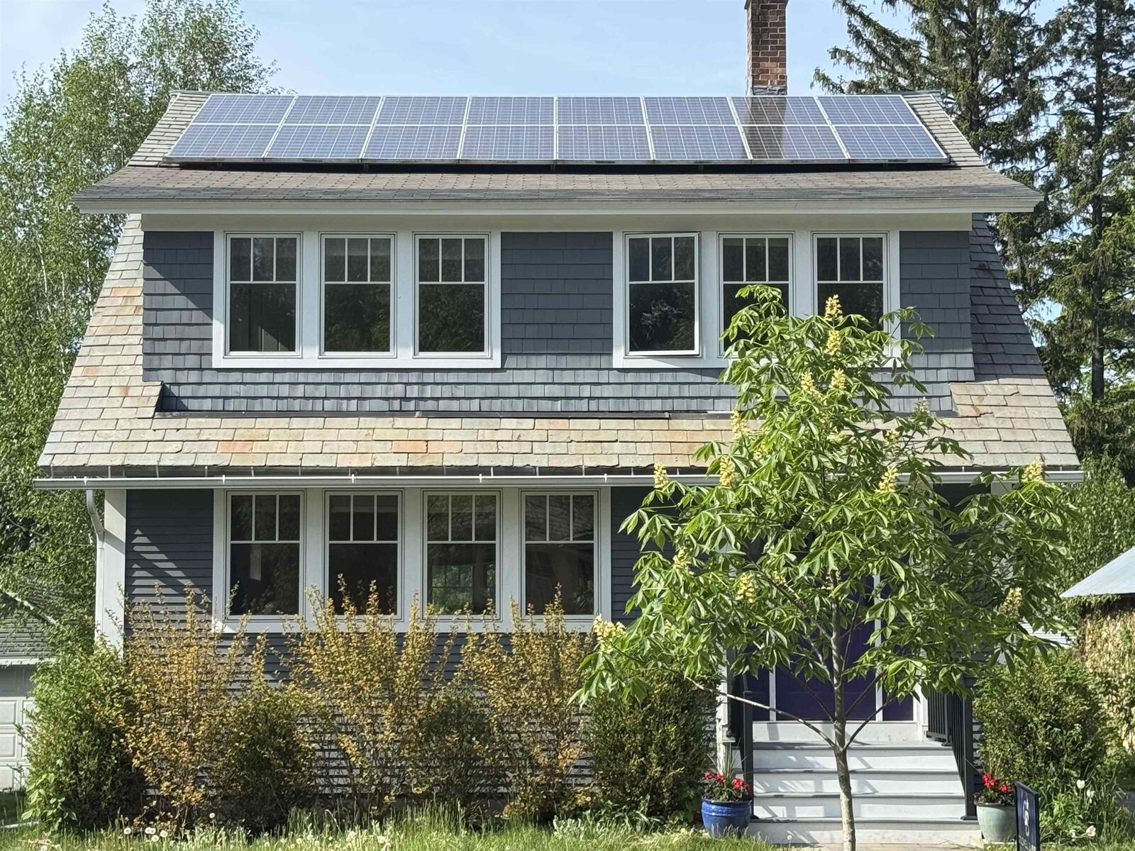Property Photo: 174 Lyman Avenue VT 05401