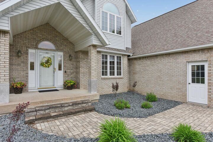 Property Photo:  103 Ivy Drive  WI 54028 