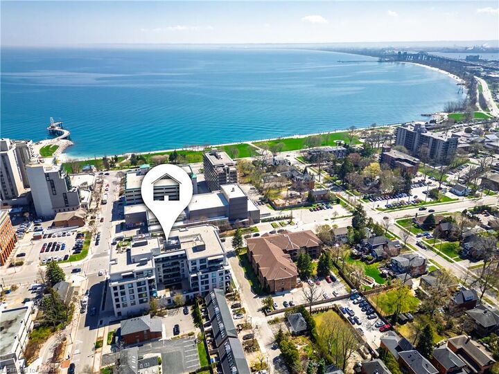 Property Photo:  1441 Elgin Street 510  ON L7S 1E6 