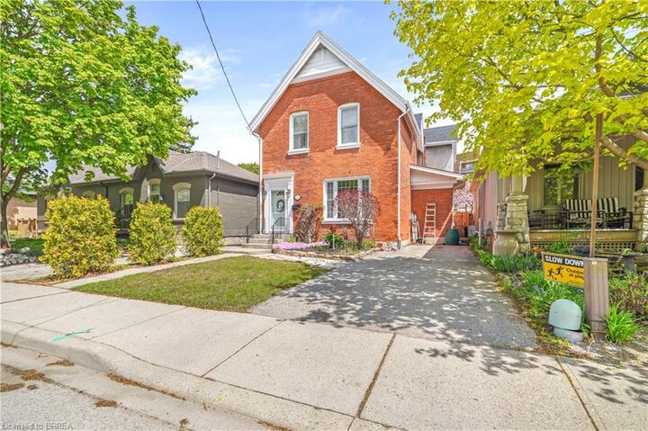 Photo de la propriété:  27 Ada Avenue  ON N3T 4K8 