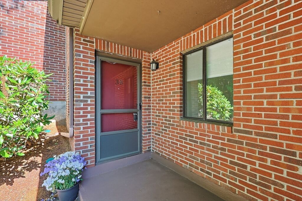 Property Photo:  38 Highwood Drive 38  MA 02038 