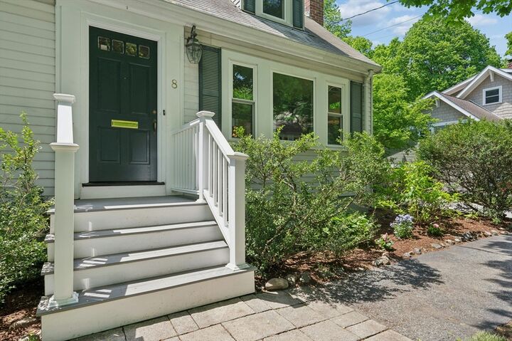 Property Photo: 8 Grant Place MA 02420