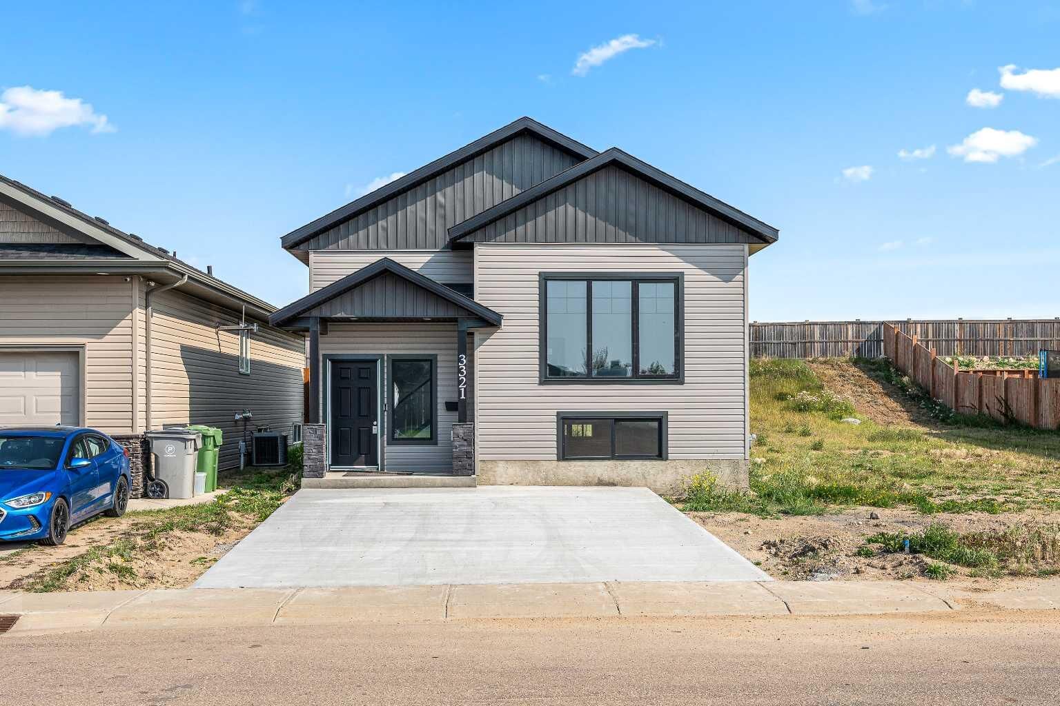 Property Photo:  3321 41 Avenue  SK S9V 2K6 