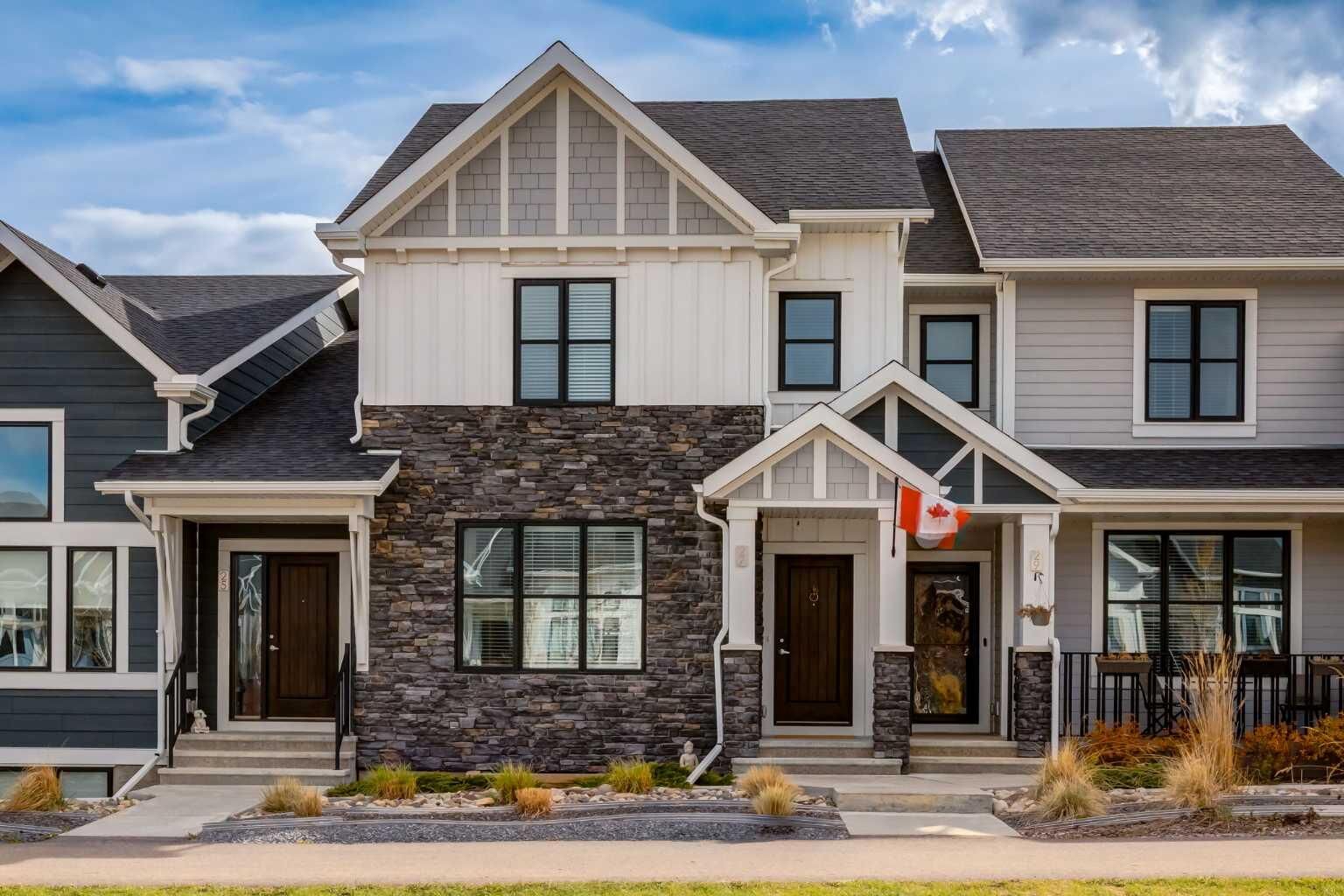 Property Photo:  27 Darcy Boulevard  AB T1S 5S6 