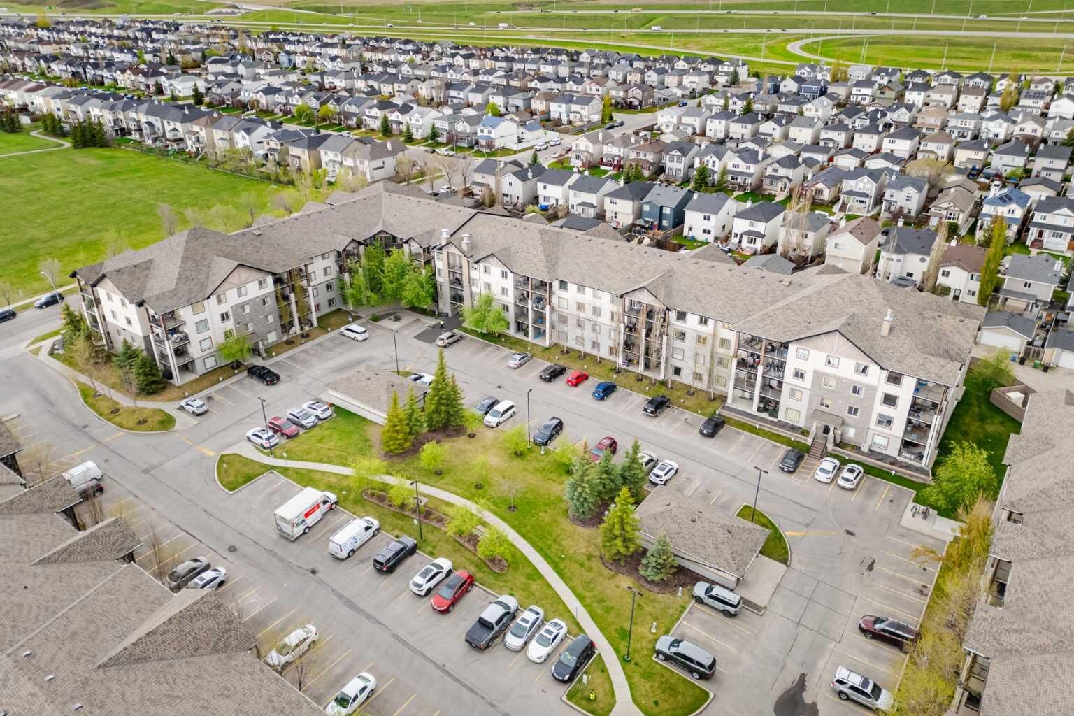 Property Photo:  8 Bridlecrest Drive SW 1203  AB T2Y 0H6 