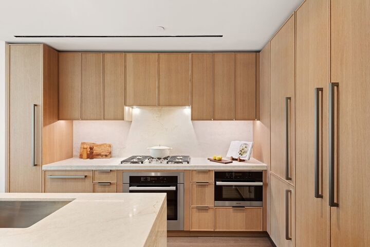 Property Photo:  543 W 122nd Street 8H  NY 10027 
