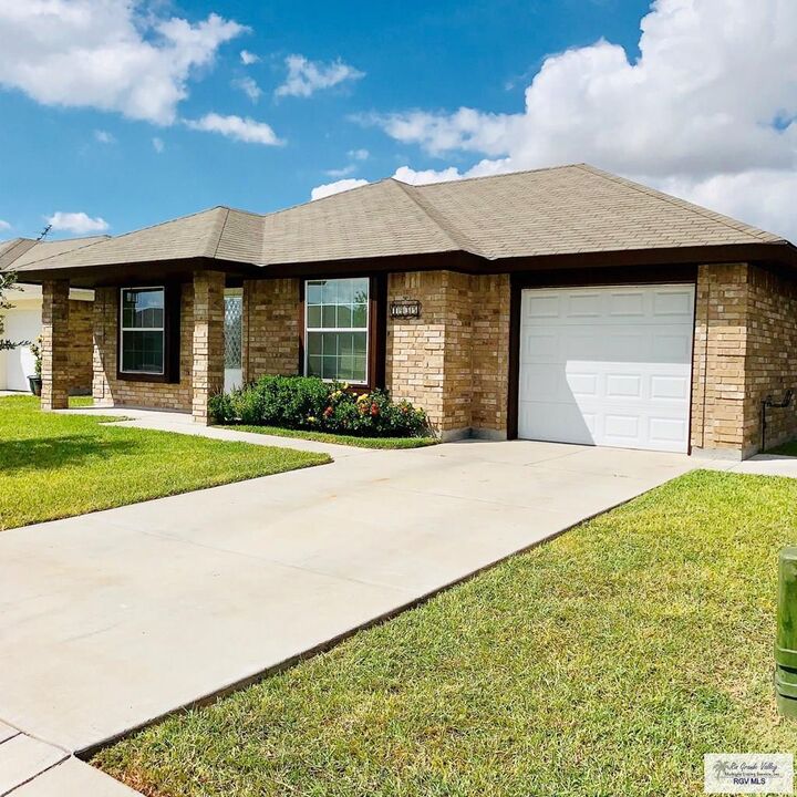 Property Photo: 1935 Athens St. TX 78520