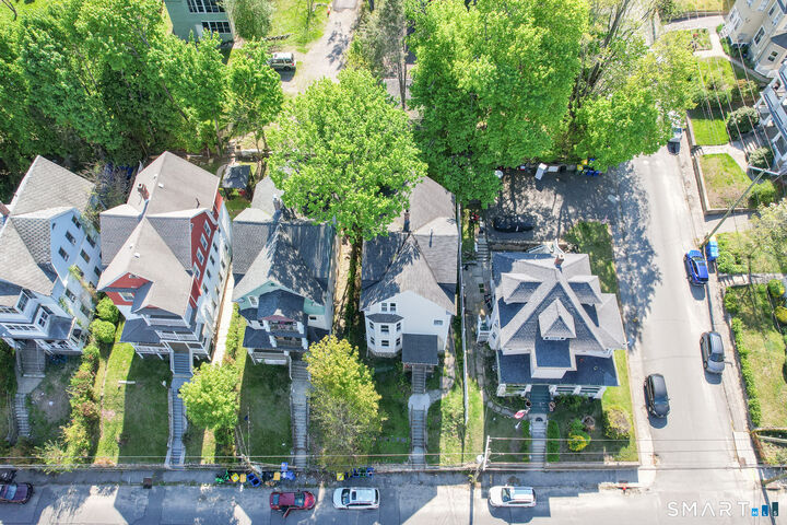 Property Photo:  500 Wilson Street  CT 06708 