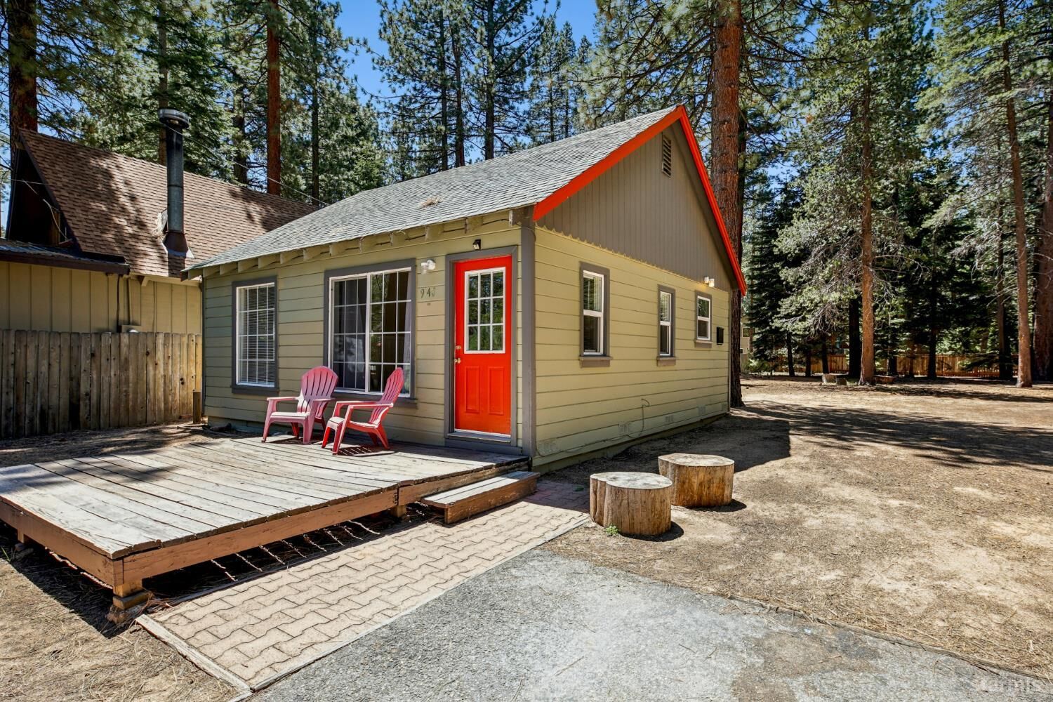Property Photo:  948 Tata Lane  CA 96150 
