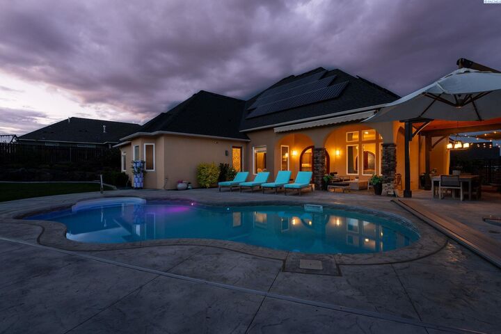 Property Photo: 3659 Nottingham Dr. WA 99352