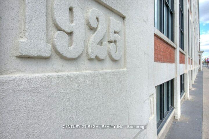 Property Photo: 404 King Street W 102 ON N2G 4Z9