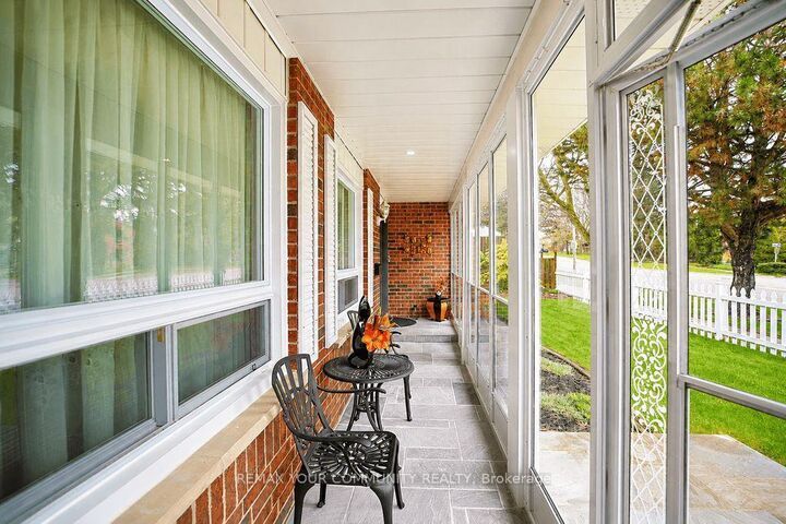 Property Photo: 103 Muir Crescent ON L3S 3G5
