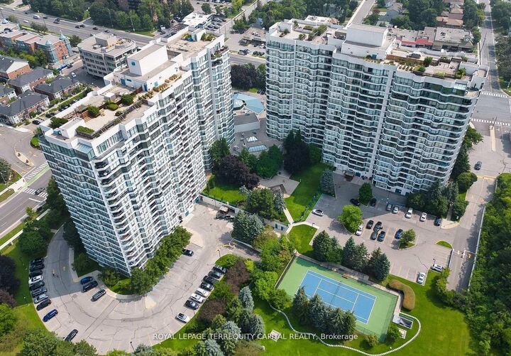 Property Photo: 7300 Yonge Street 1407 ON L4J 7Y5