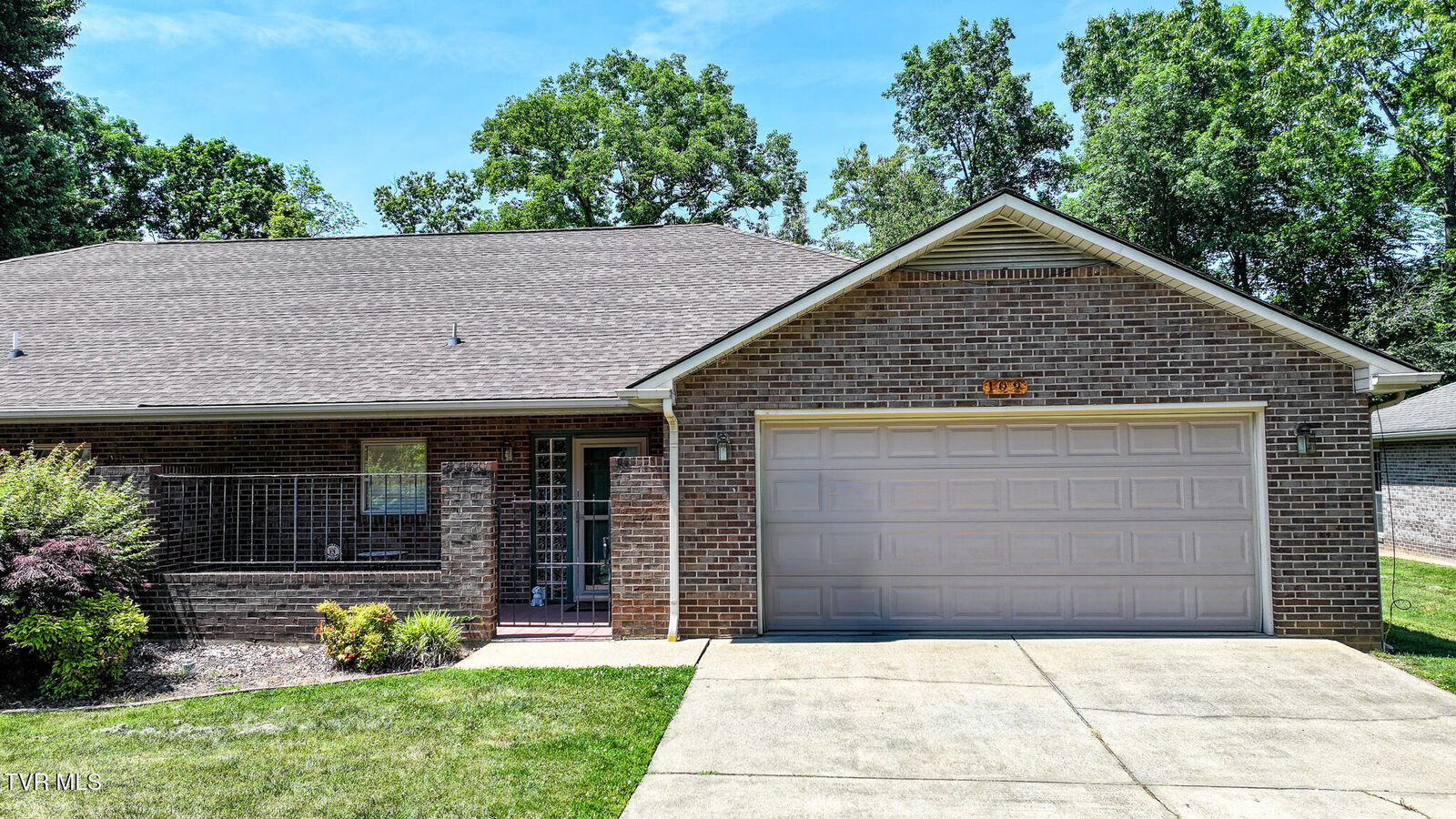 Property Photo:  109 Park Place 109  TN 37743 