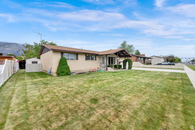 Property Photo:  892 N 800 E  UT 84097 