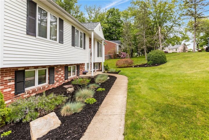 Property Photo:  304 Elm Drive  PA 15317 
