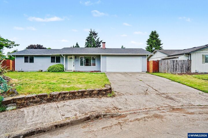 Property Photo: 4681 Buckskin Ct NE OR 97305