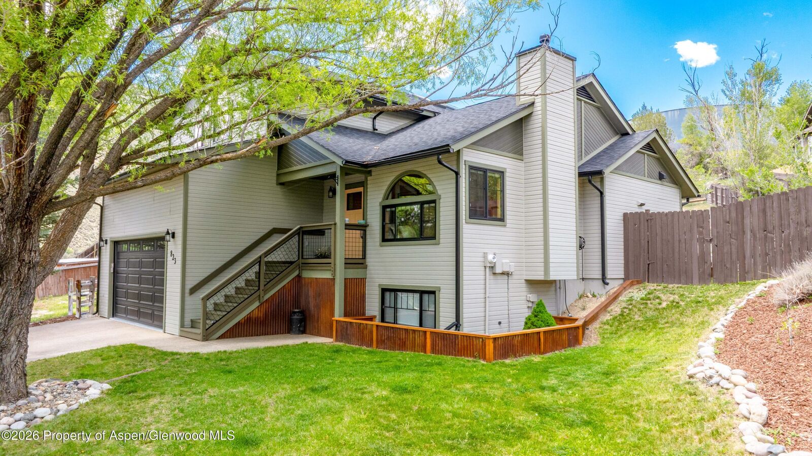 Property Photo:  823 Mountain View Drive  CO 81647 