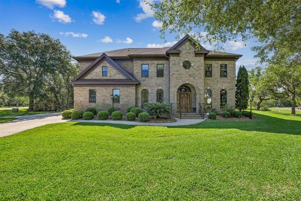Property Photo: 184 River Oaks Drive FL 32034