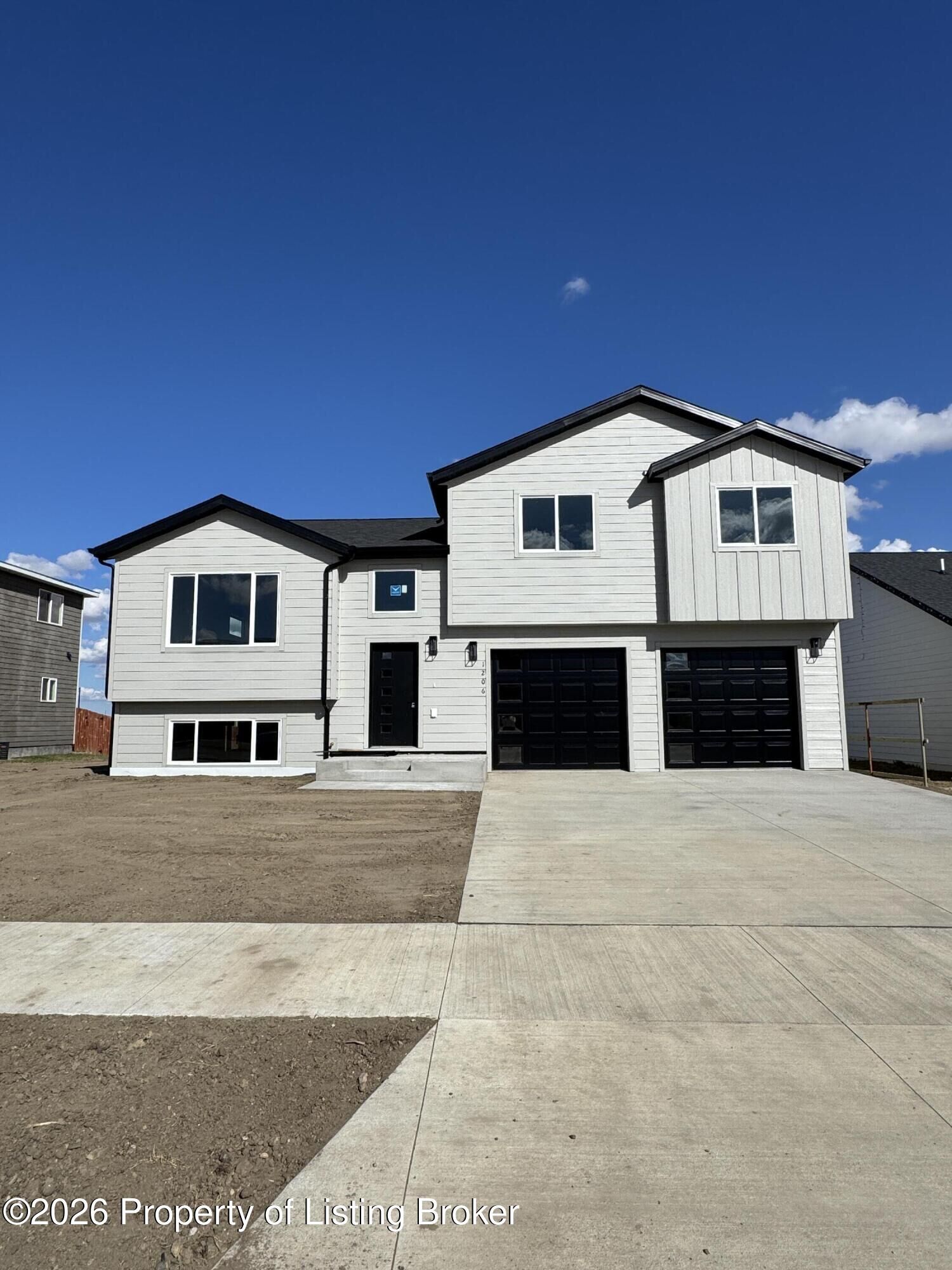 Property Photo:  1206 9th Street SW  ND 58854 