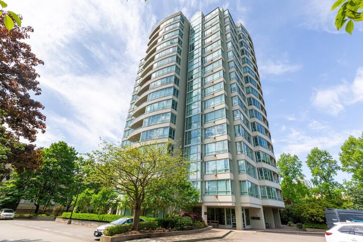 Property Photo:  15030 101 Avenue 905  BC V3R 0N3 