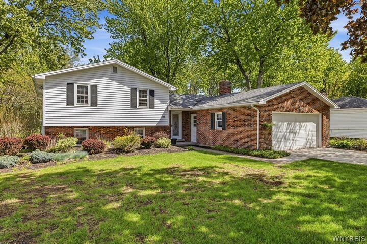 Property Photo: 609 Morgan Drive NY 14092