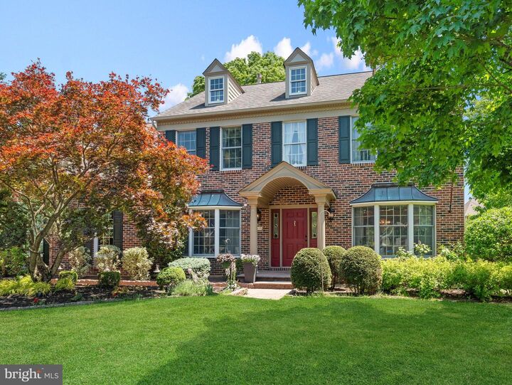 Property Photo:  1424 Ridgewood Lane  PA 18940 